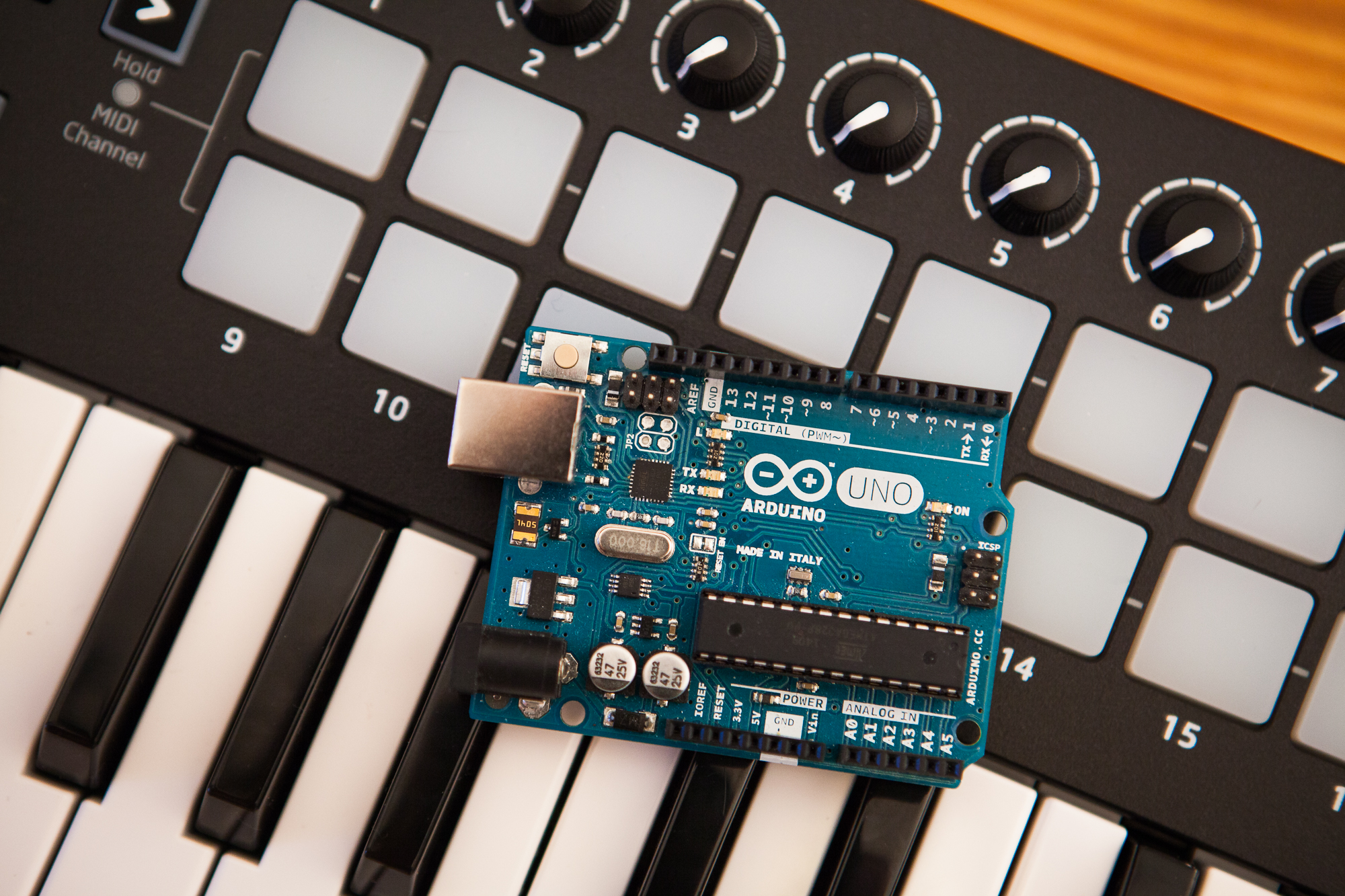 indsprøjte noget Nerve How to Control Anything on Arduino Using MIDI - Parts Not Included