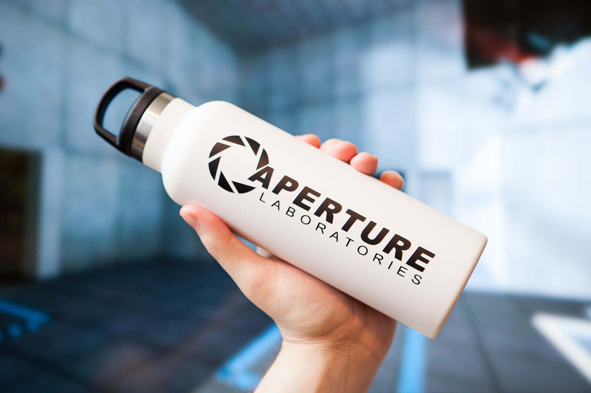 https://www.partsnotincluded.com/wp-content/uploads/2019/05/Aperture_Water_Bottle-Feature.jpg